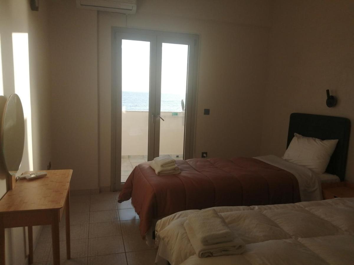Filanthi Costas Hotel สตูปา ภายนอก รูปภาพ