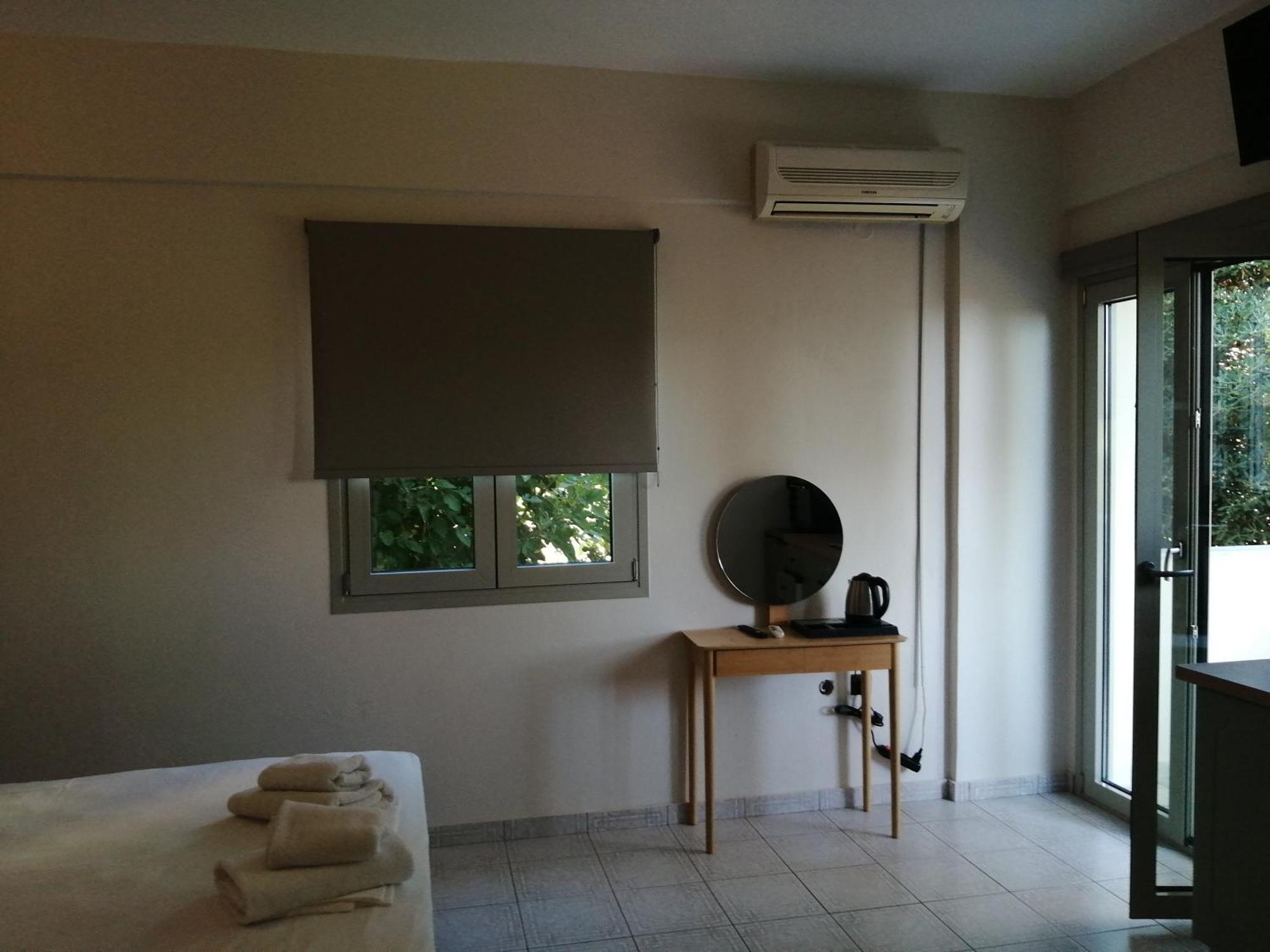 Filanthi Costas Hotel สตูปา ภายนอก รูปภาพ